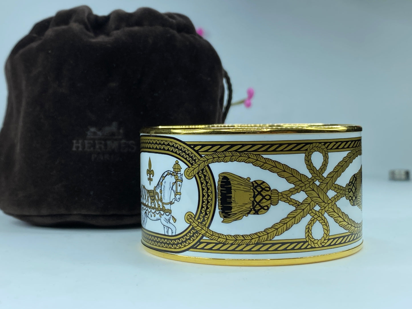 Hermes Enamel Wide Grand Apparat Bracelet White & Gold Printed GS386