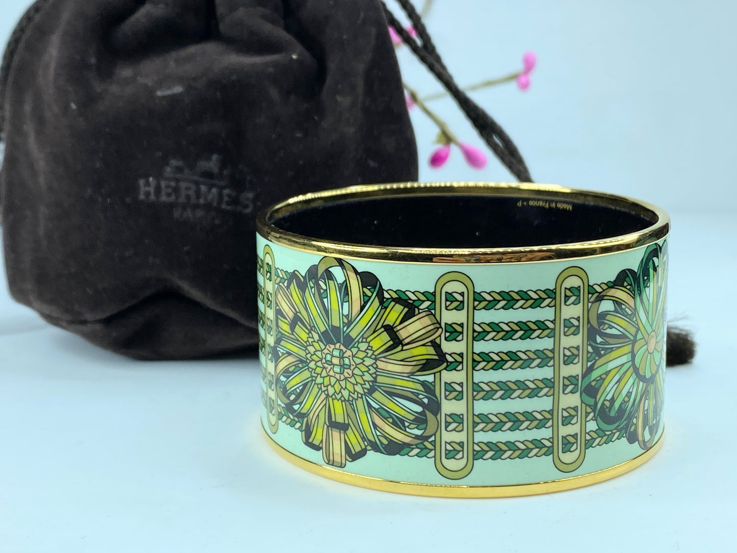 Hermès Gold bracelet enamel Green 35mm 7.5" GS361