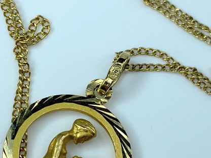 14K gold Zodiac Virgo pendant necklace