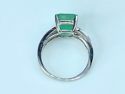 Appraised $4,995 Pave Emerald Ring 2.22 Ct w/2ct ctn Platinum