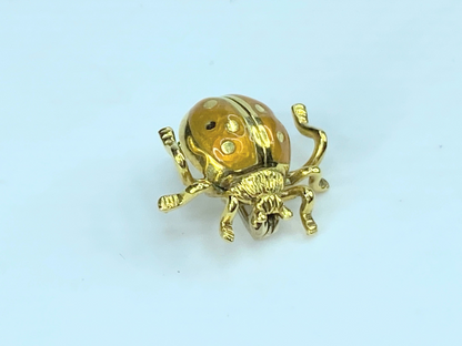 18K yellow gold Ladybug yellow enamel pin