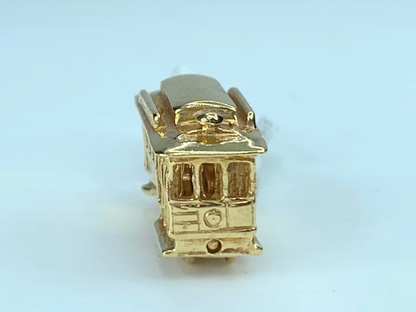 14K Gold mechanical San Francisco Cable Car Pendant 5.5g JR9086