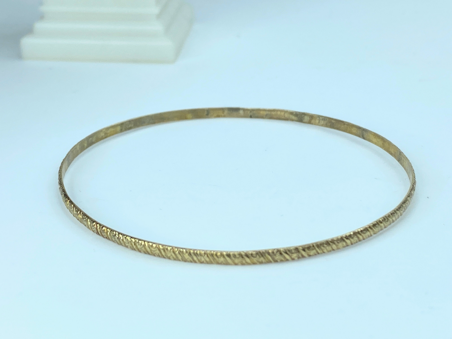 2.55mm spinwheel texture etching stackable bangle 8" 4.6gm