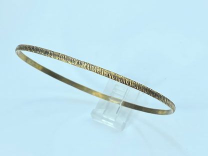 2.55mm spinwheel texture etching stackable bangle 8" 4.6gm