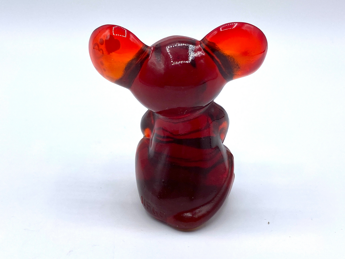 2019's  LTD Edition signed "BE MINE" red Amberina glass Mouse