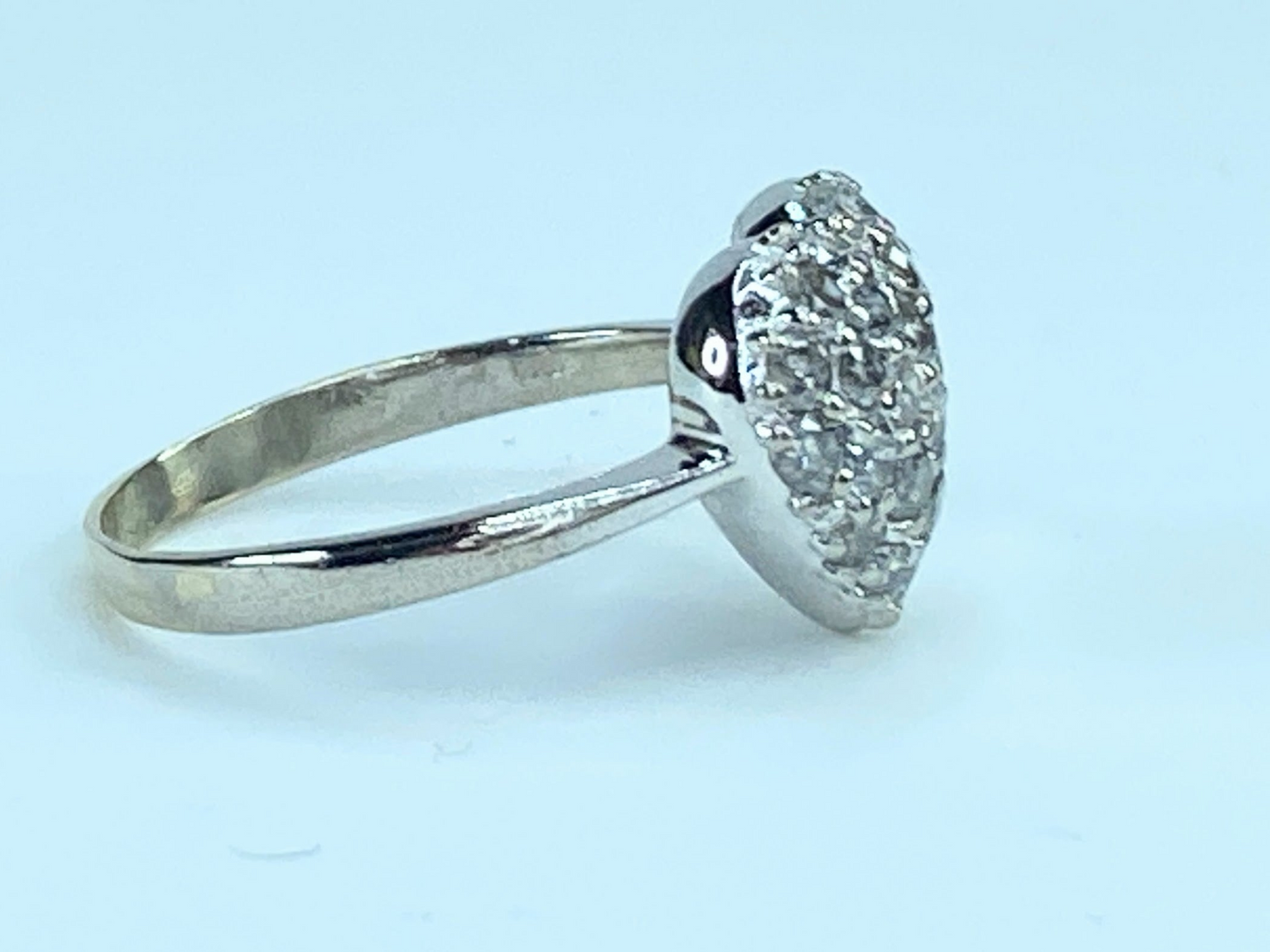 18K gold 1.0ctw round Diamond Heart ring 3.0g s6.5 JR8201