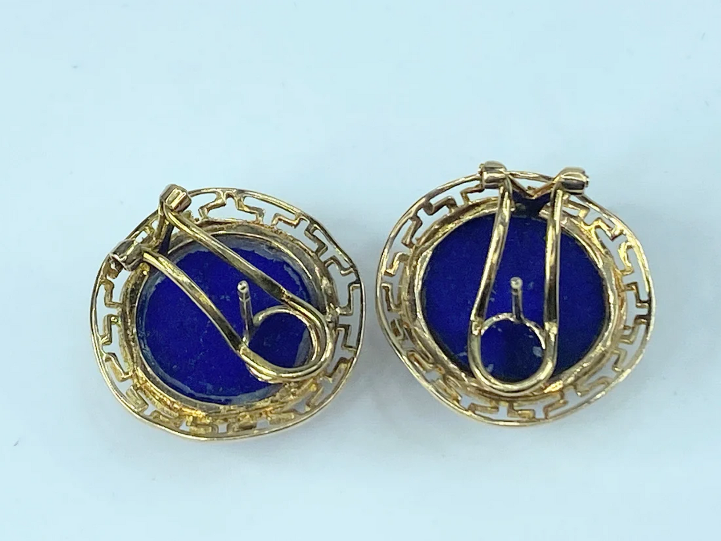 14k Gold Round Blue Onyx Greek Key Earrings 6.5g JR8856