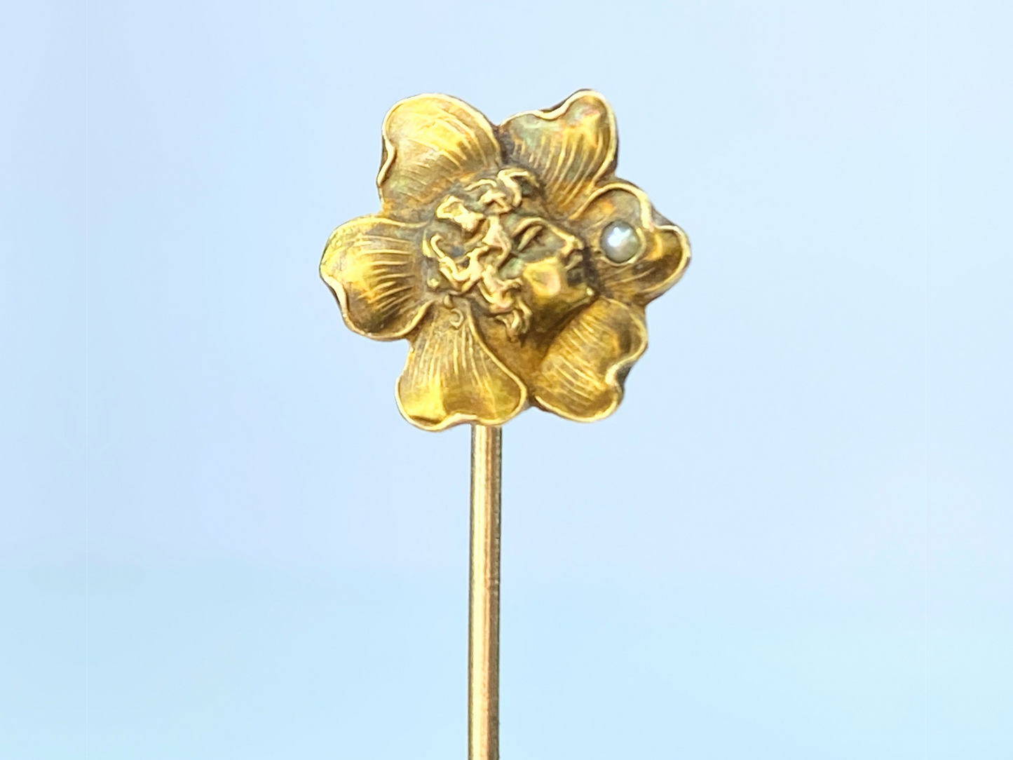 Antique Goddess head bust on Flower Seed Pearl hat pin in 10K