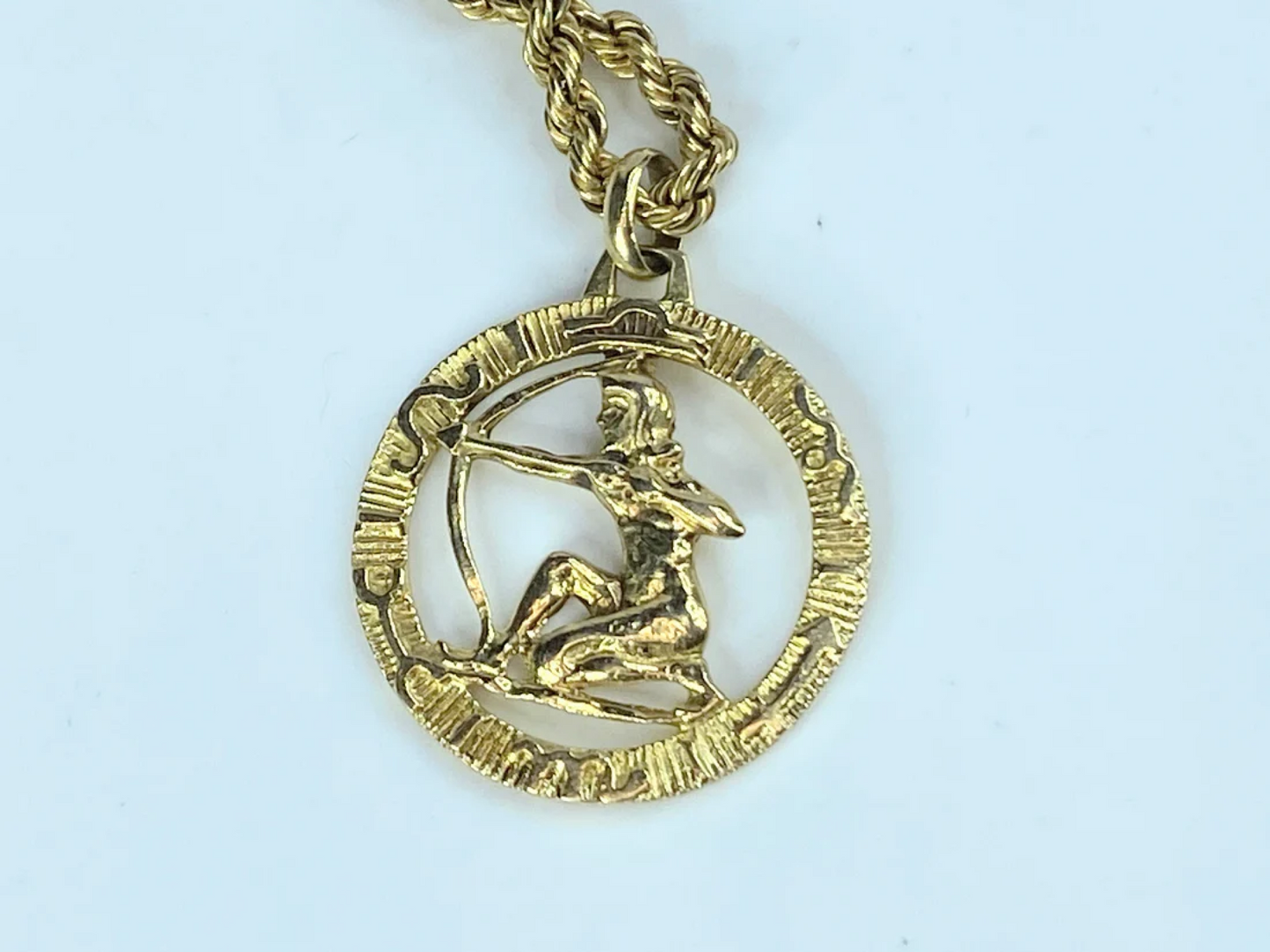 14k gold Sagittarius Zodiac Pendant in 3.25mm rope link 28" necklace