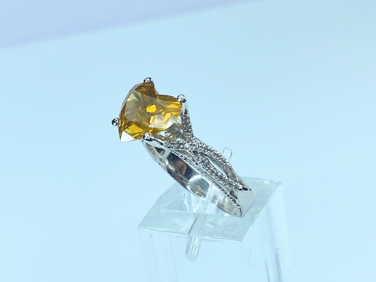 Appraised $23,995 GIA 18K gold 3.37ct Fancy Orange Yellow Heart cut Diamond ring