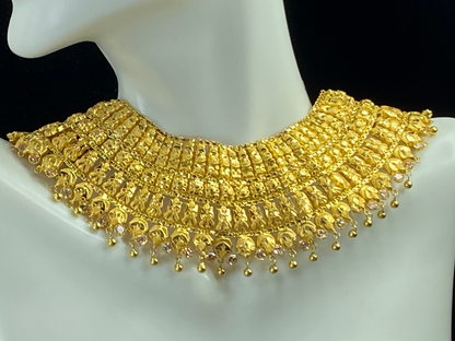 22K Yellow Gold Floral Choker Necklace earrings Set 38.7g