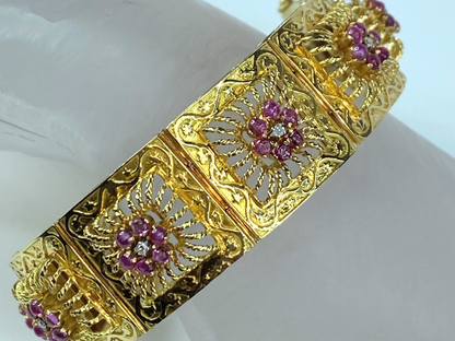 1.25ctw Ruby, 0.20ctw Diamond and 18K Yellow Gold Bracelet