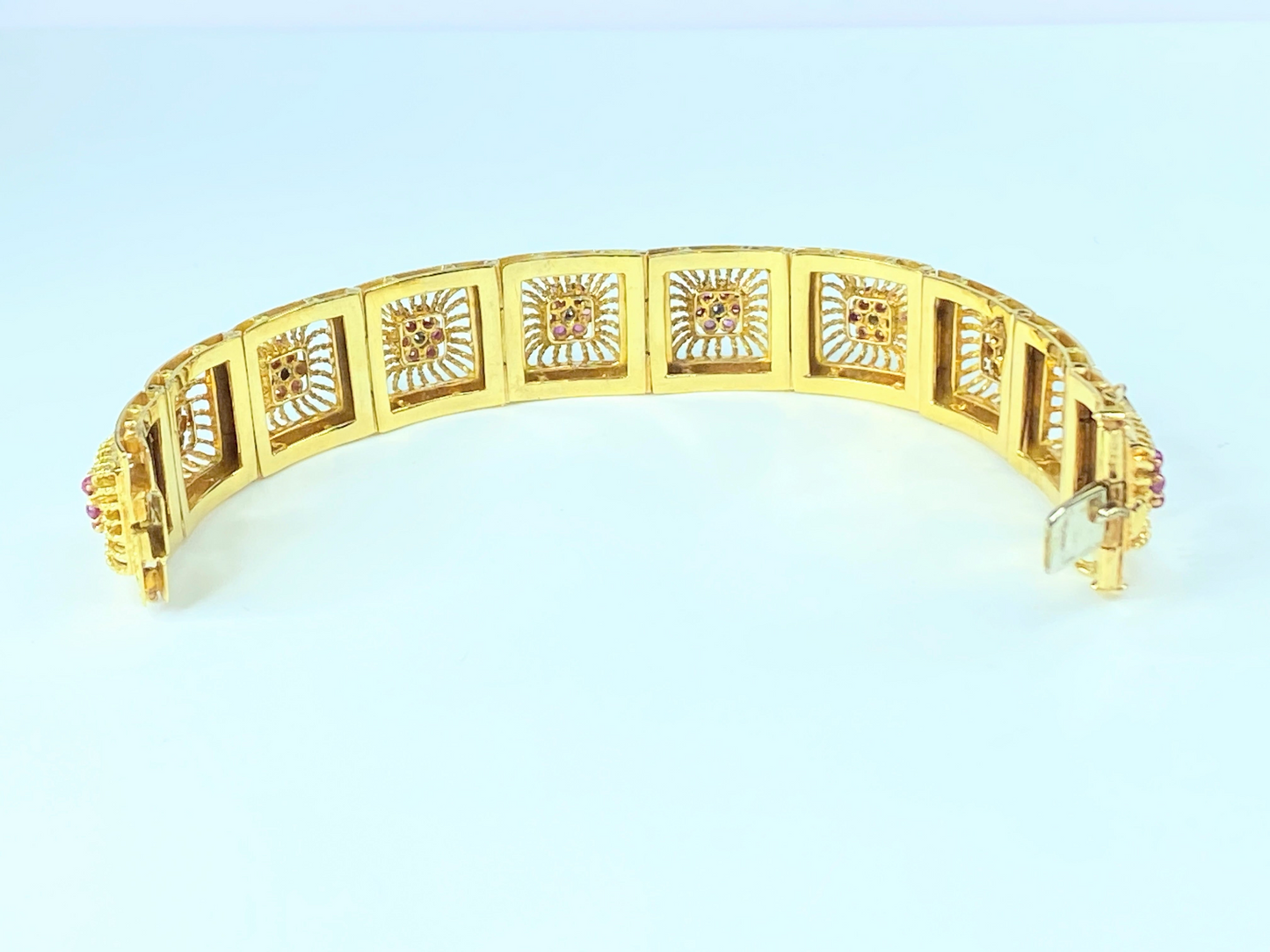 1.25ctw Ruby, 0.20ctw Diamond and 18K Yellow Gold Bracelet