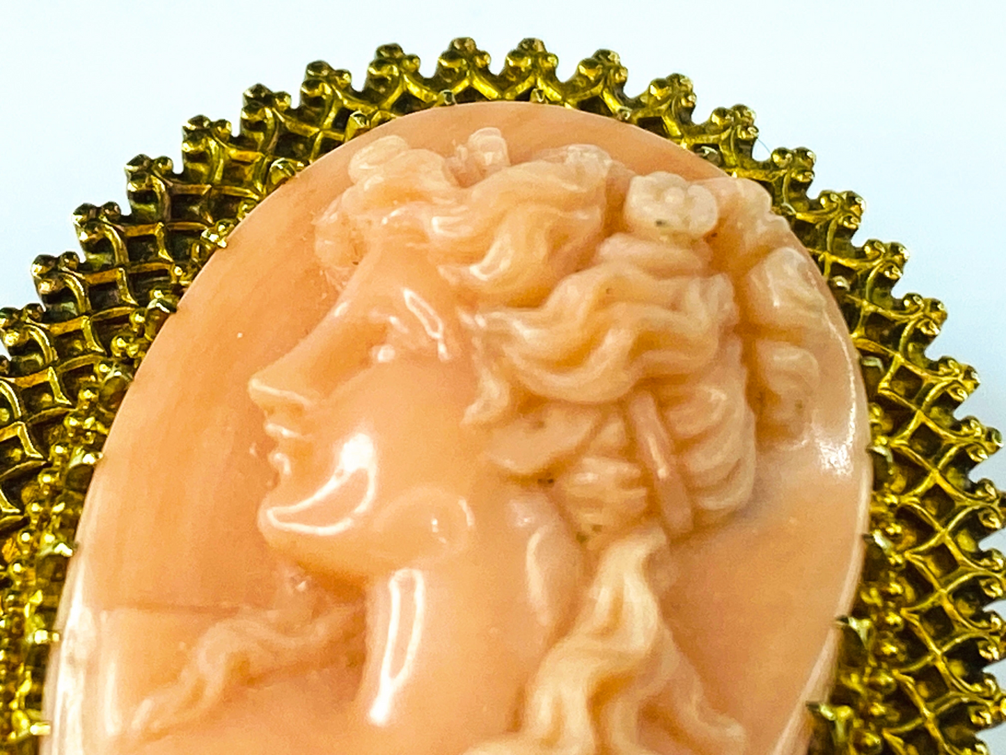 18K gold Filigree Design Woman's Profile Coral Cameo Pendant brooch