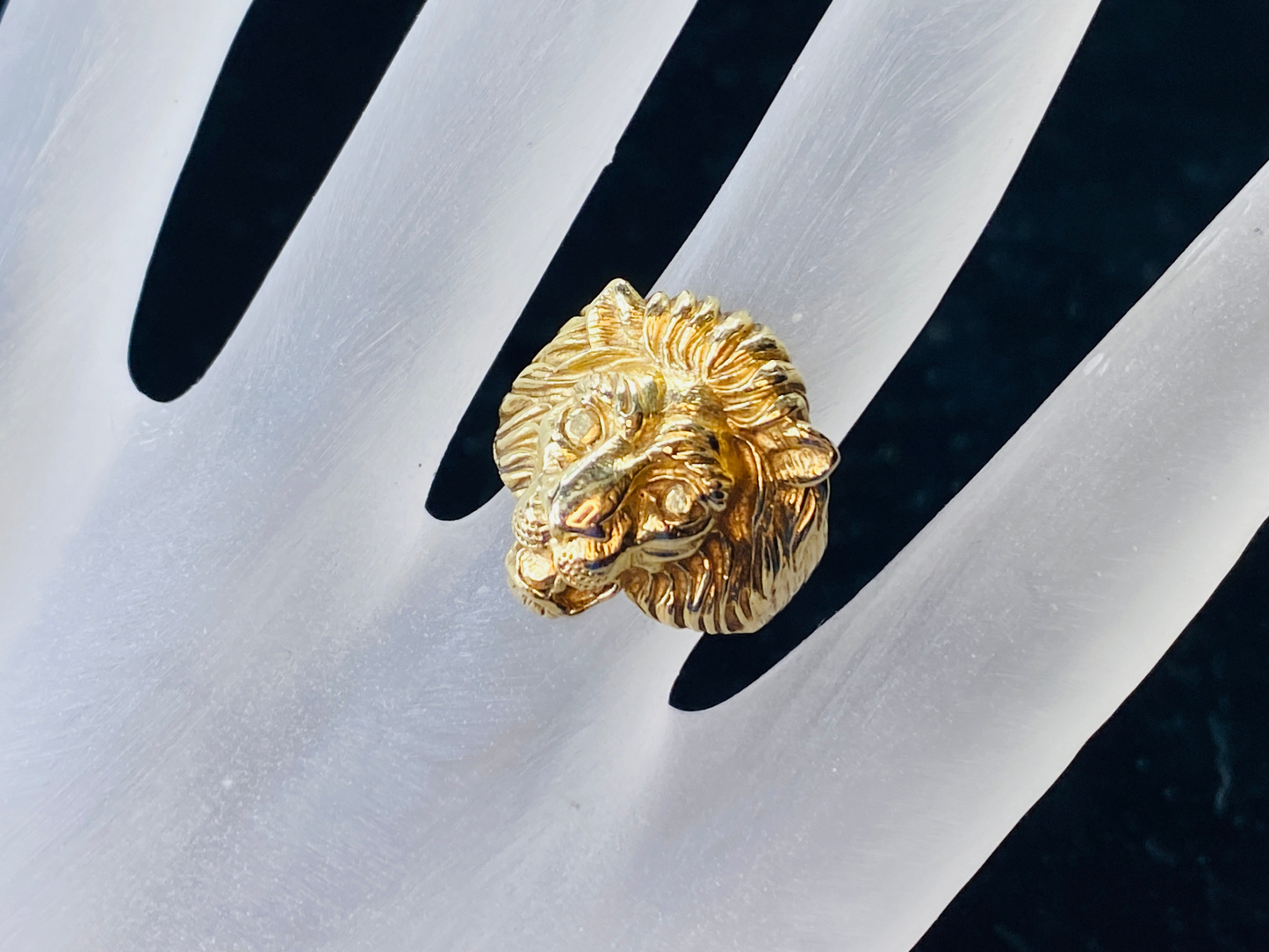 14K gold Lion head ring