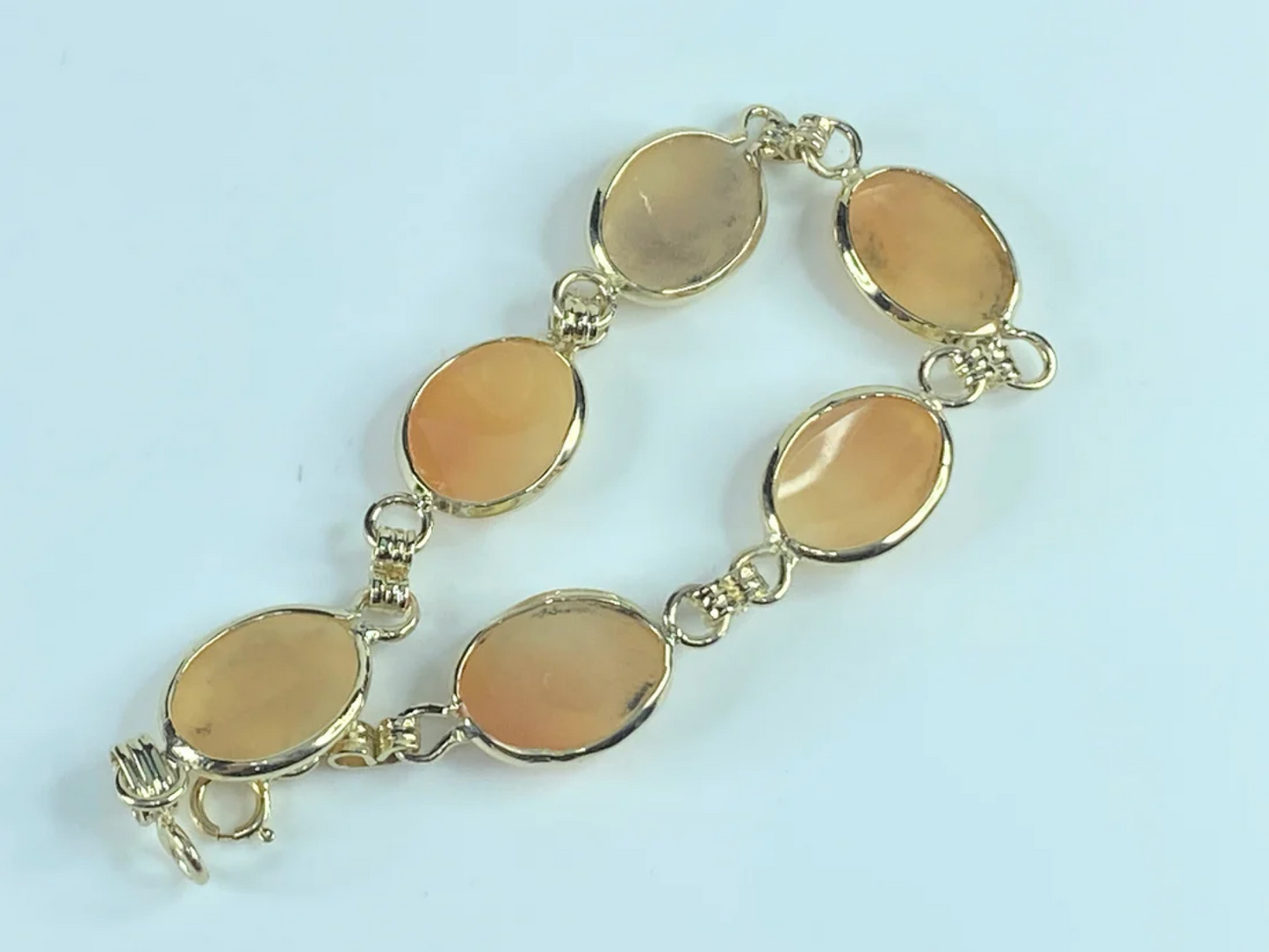 14K yellow gold handmade Shell Cameo link bracelet 13.7gm 8"