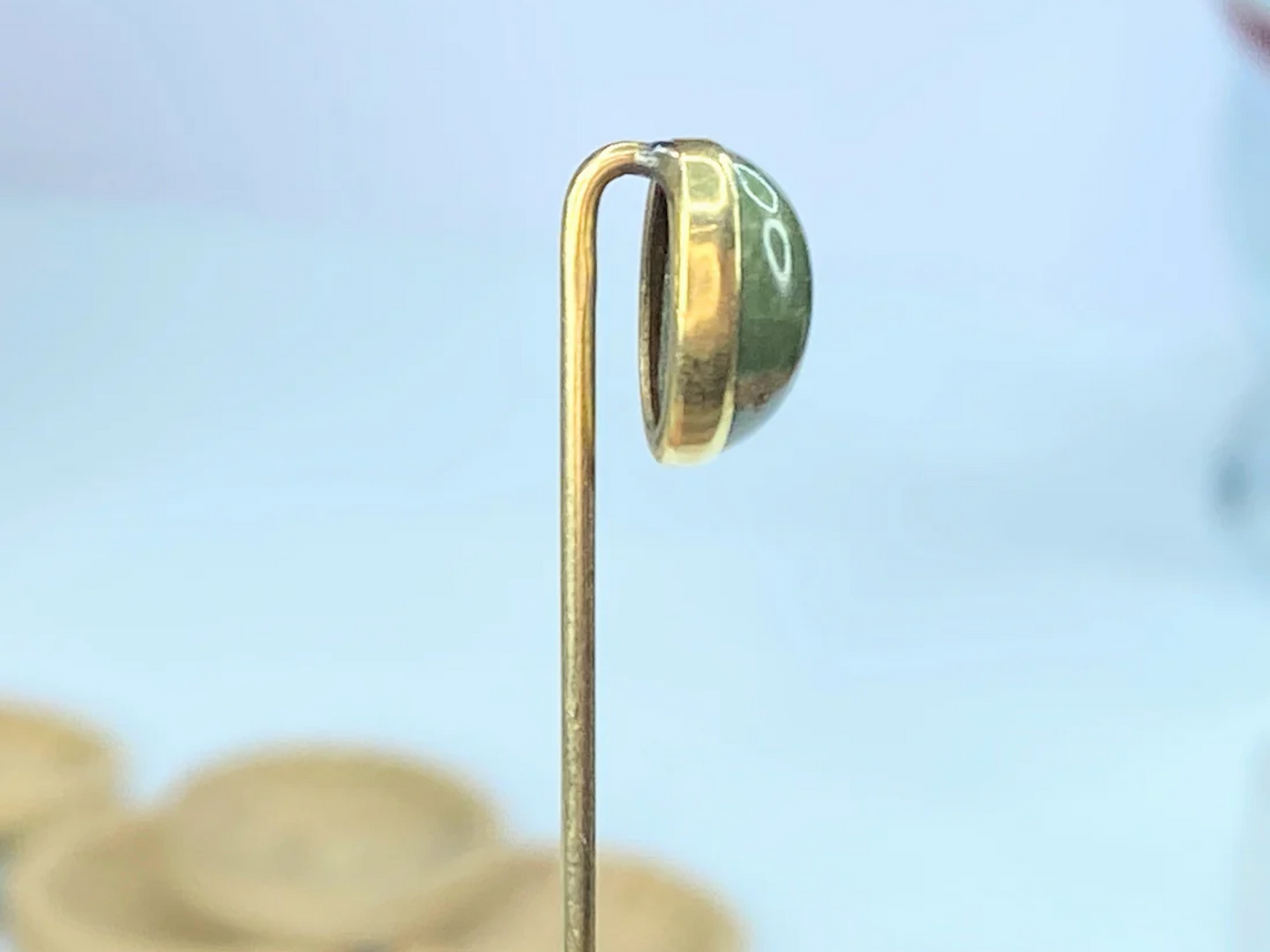 14K yellow gold Jasper cabochon bezel hat/stick pin