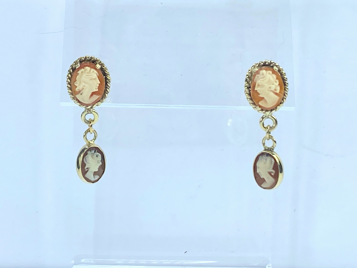 14K yellow gold Natural shell Cameo dangle cameo earrings 3.0g JR8278