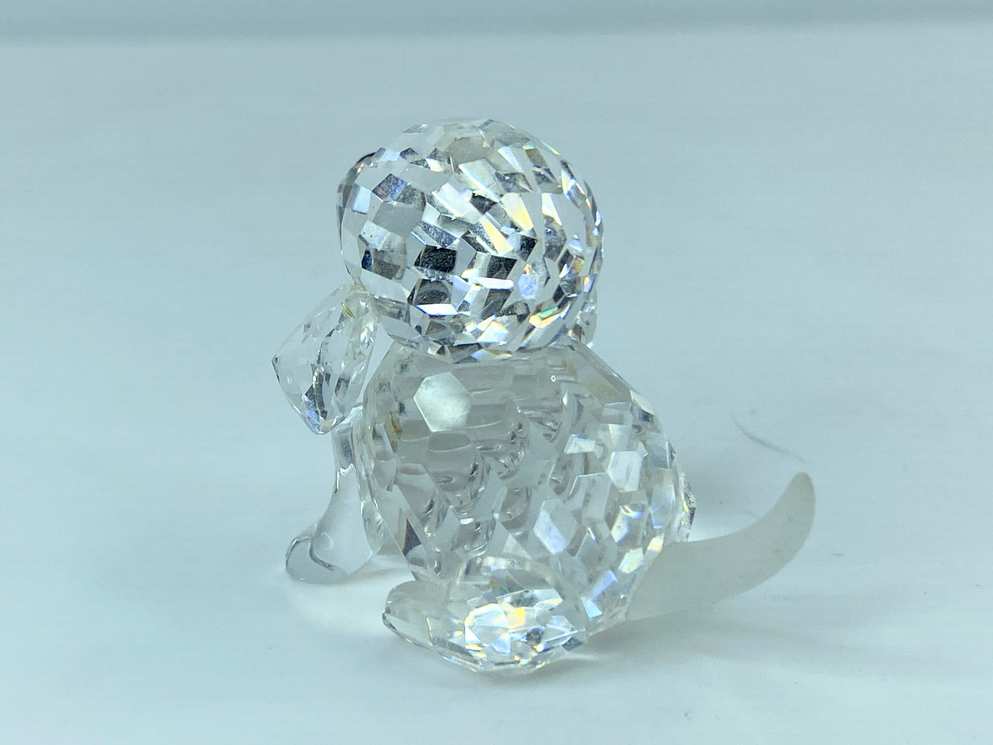 Swarovski Crystal Sitting Beagle black jet eyes 158418 S175