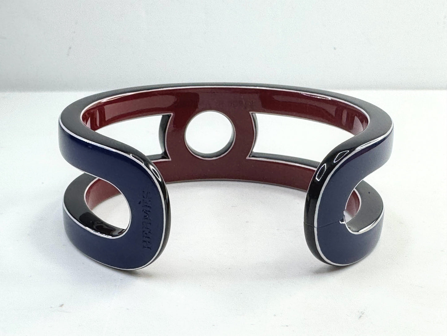 Vintage Authentic Hermès Enamel Bangle Bracelet Variation Vernis Navy Red GS796