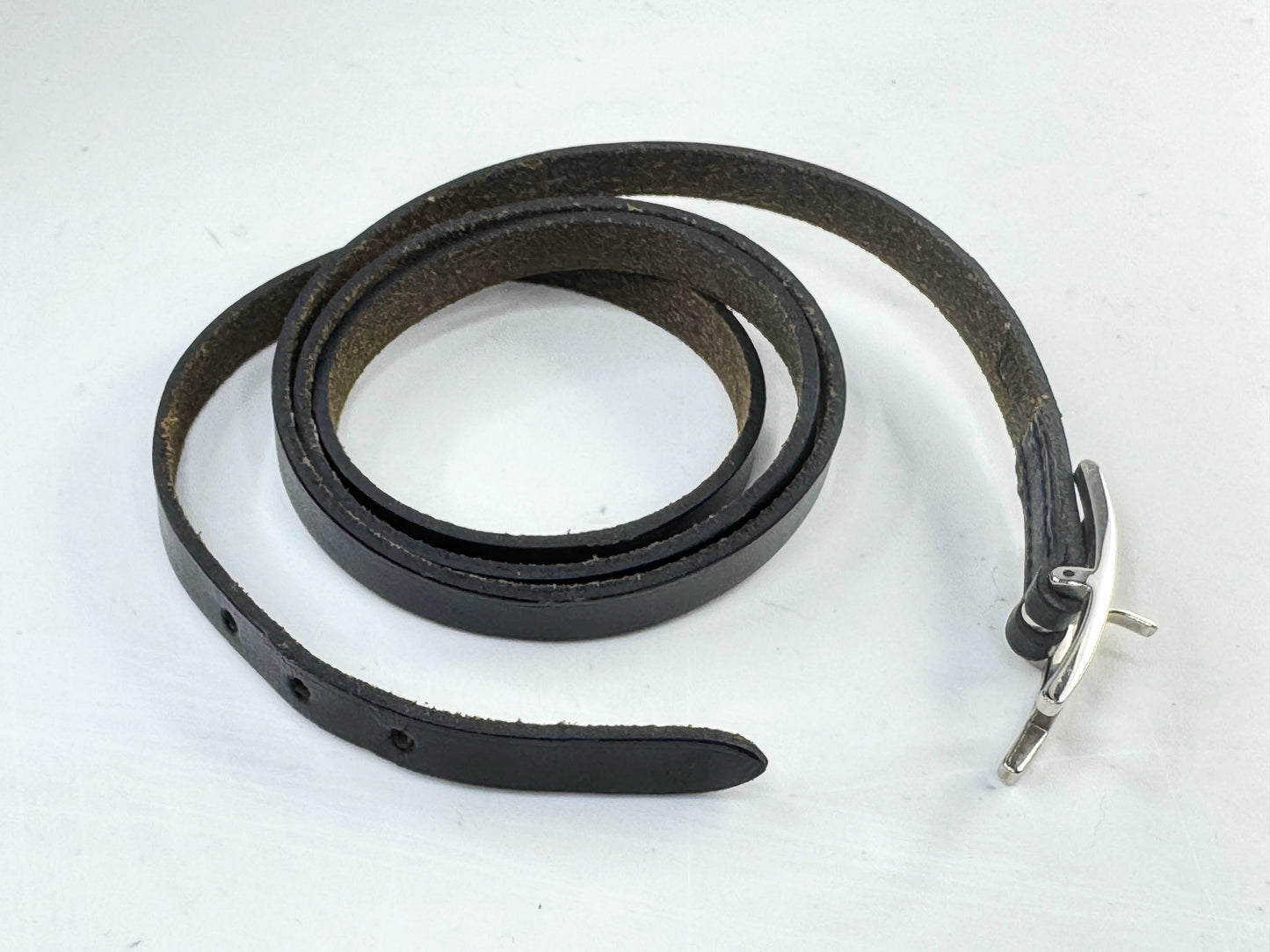 Vintage Hermès Leather Wrap Hapi 3 Bracelet authentic 29.5" with box GS797