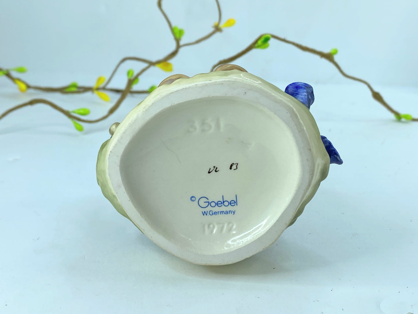 Hummel Goebel (M.J. Hummel) #351 "The Botanist" 3.0" TMK-7 A218
