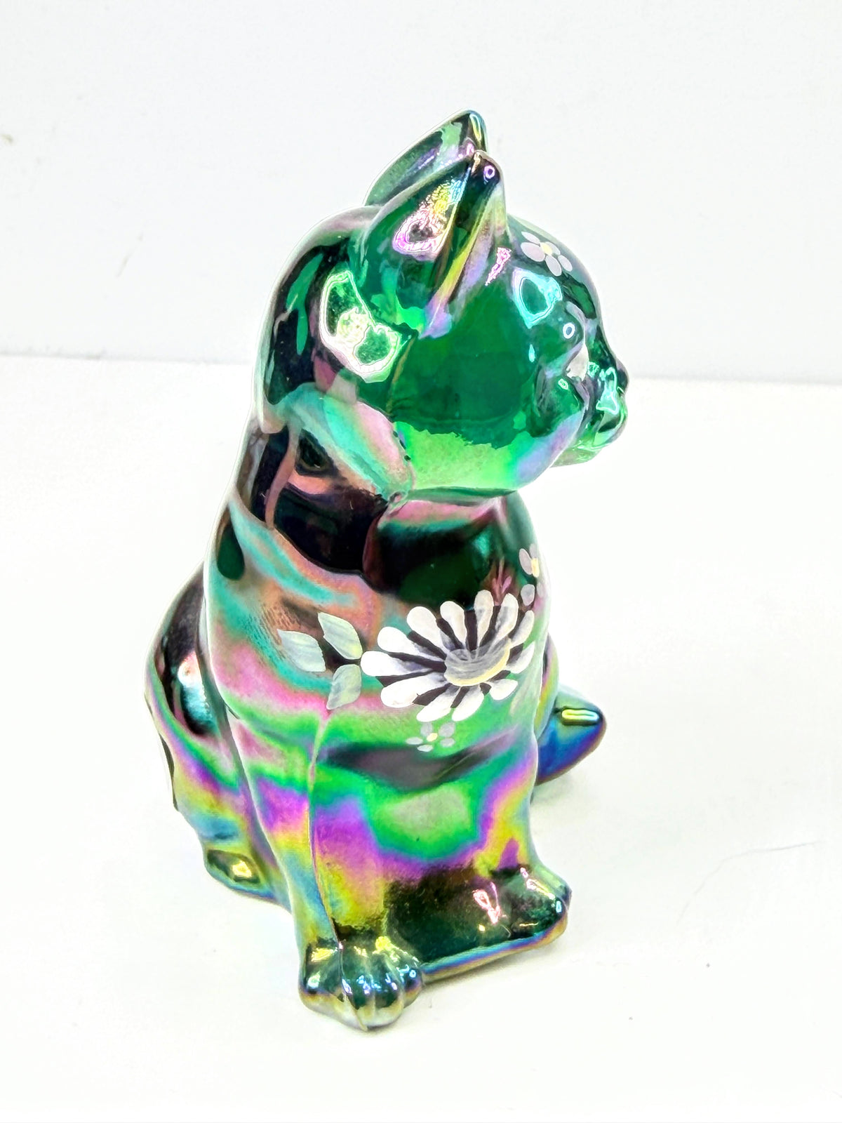 Fenton Spruce Green Carnival Hand-Painted Sitting Cat S. Shepherd A1075