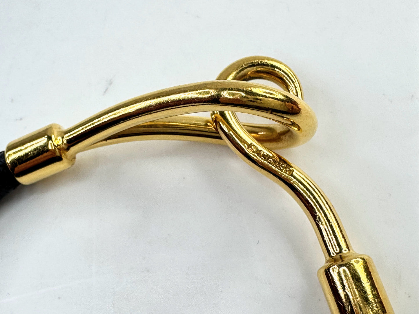 Vintage Hermès Jumbo Hook Leather Bracelet Gold Tone Black 7.25" GS803