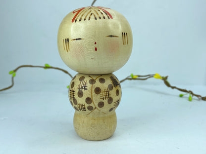 Kokeshi Doll by Isamu Yamakawa "Warabe" young lad 3.5" tall  in box A223