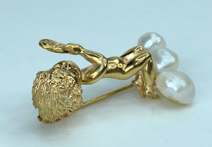 William Ruser 14k Yellow Gold Sapphire Pearl Mondays Child Pin Brooch JR1001