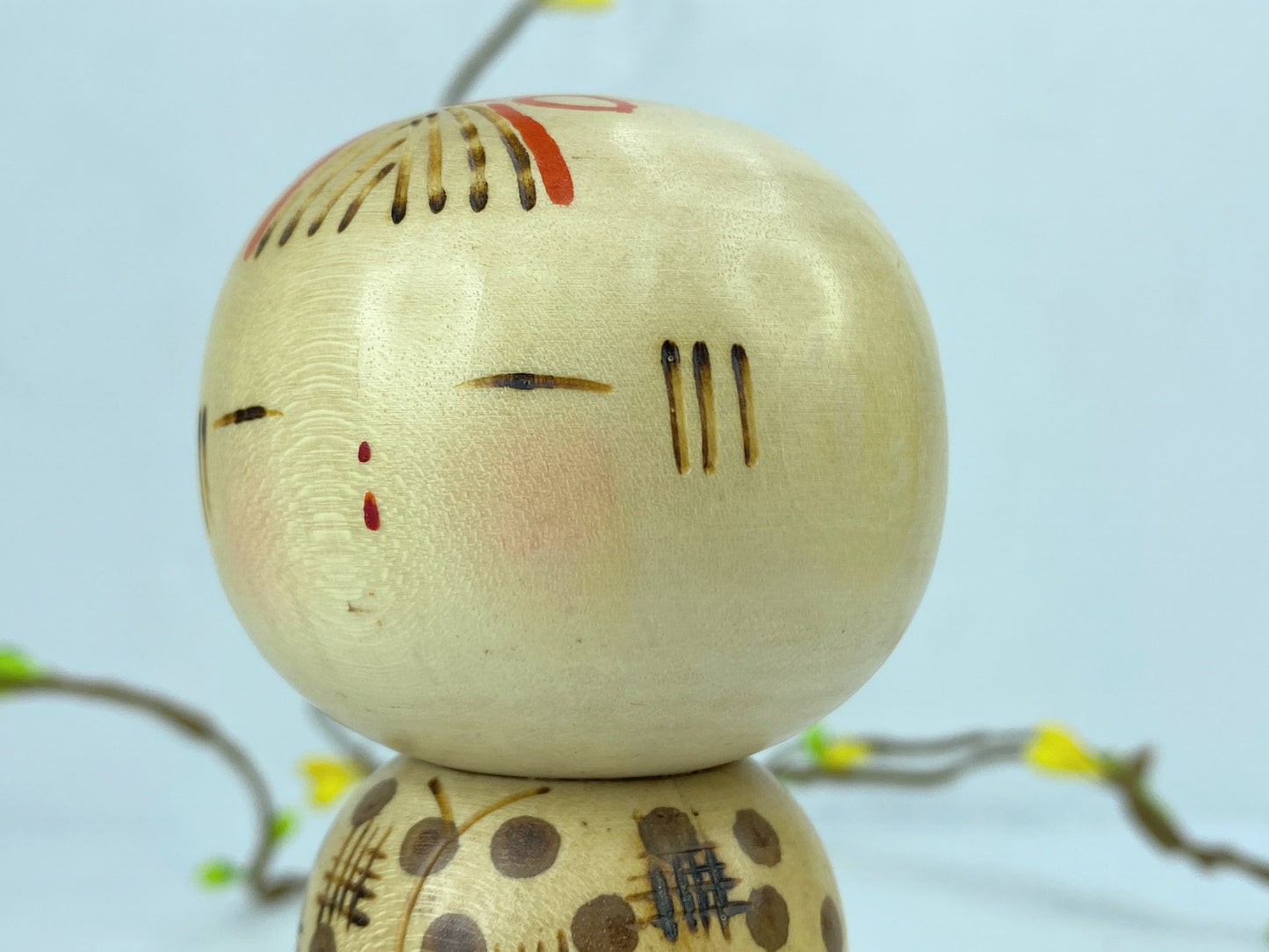 Kokeshi Doll by Isamu Yamakawa "Warabe" young lad 3.5" tall  in box A223