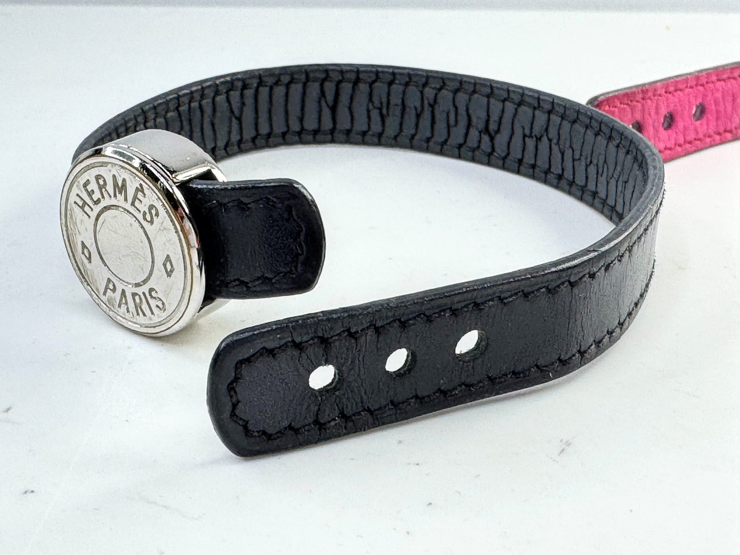 Vintage Hermes Black Fuchsia Leather Palladium Clou de Selle Bracelet Pouch GS804