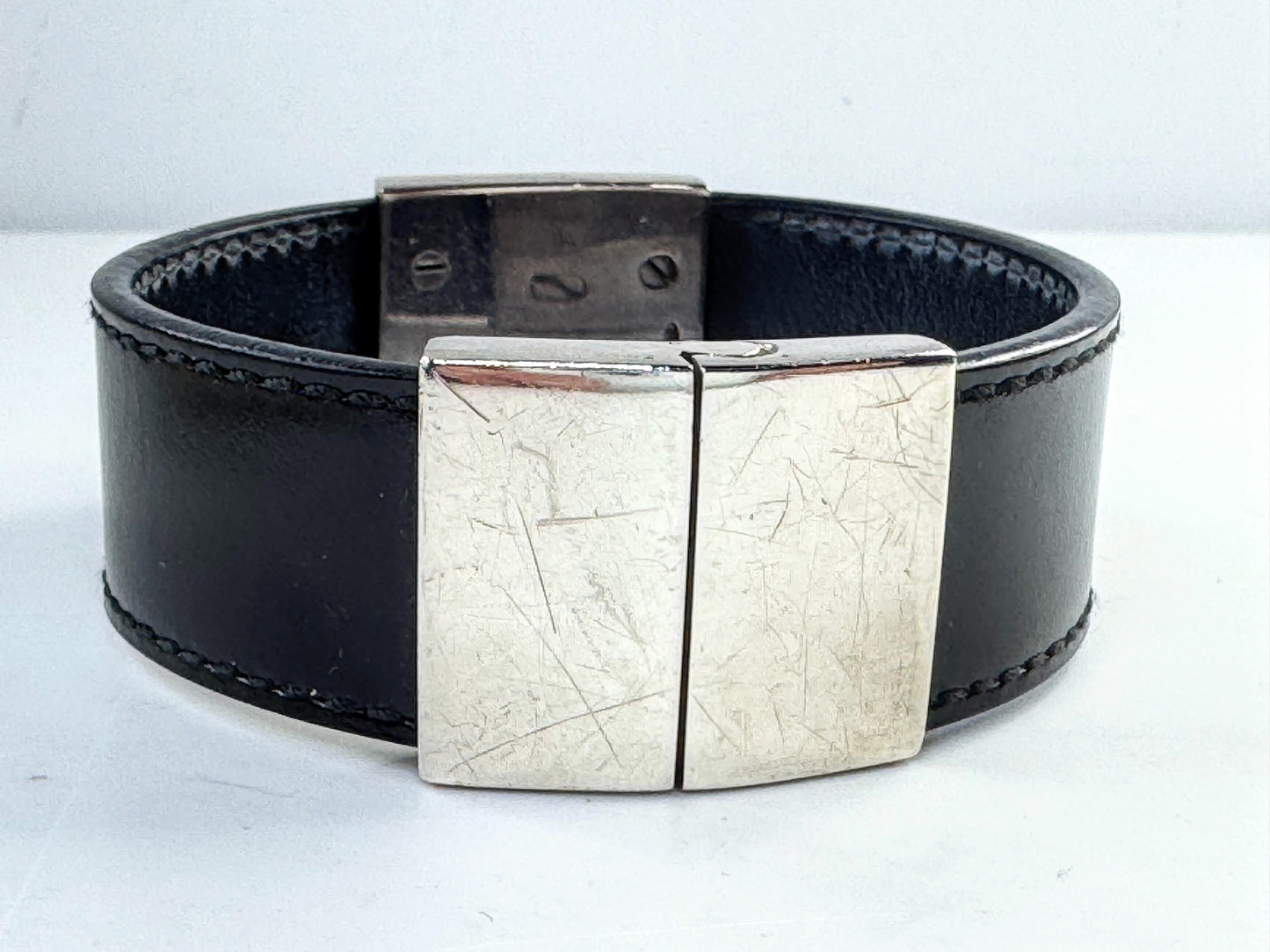 Vintage Gucci Sterling Silver Cuff Bracelet  7 7/8" JR1627
