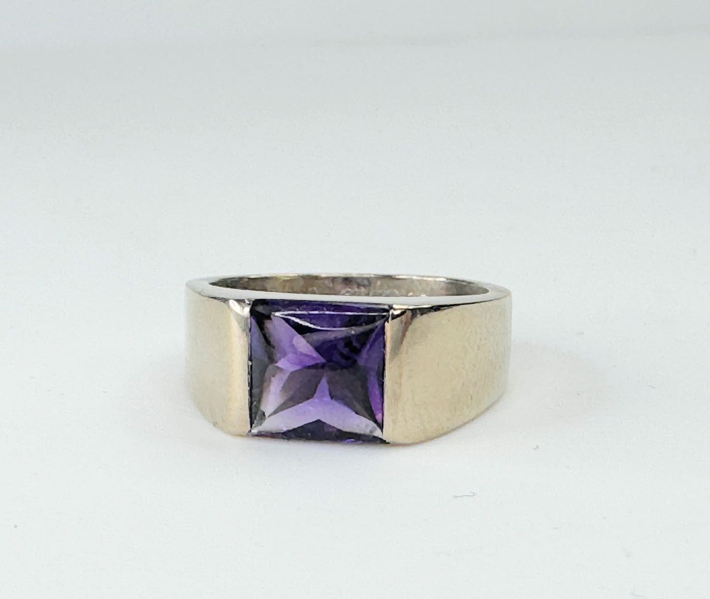 Cartier Tank 18K White Gold Amethyst Ring JR9383