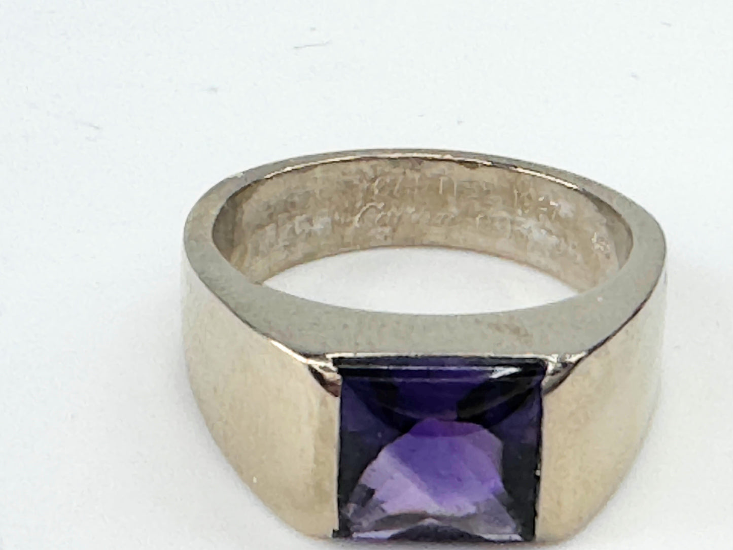 Cartier Tank 18K White Gold Amethyst Ring JR9383