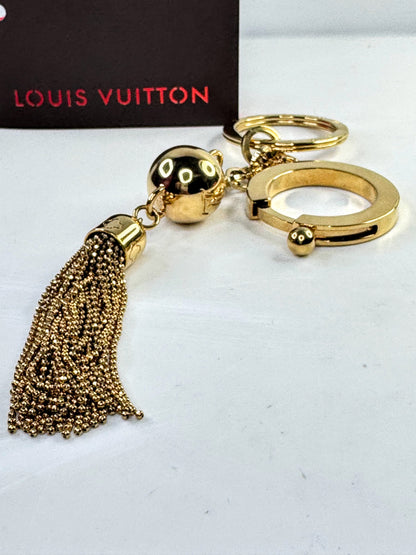 Vintage Auth Louis Vuitton Porte Cles Swing Key Ring Gold Charm in box SS339
