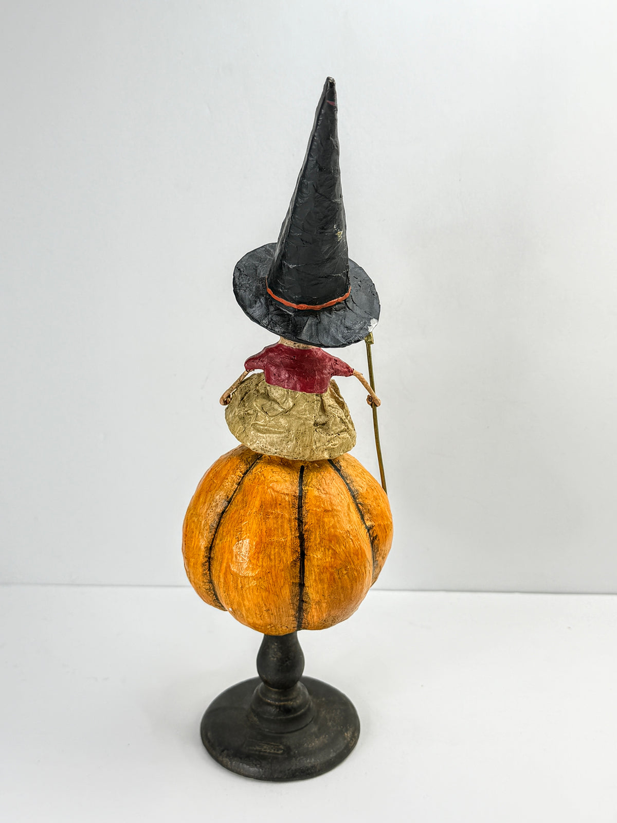 Retired Lori Mitchell Bewitched Witch on Pumpkin Figurine 10.5" A1284