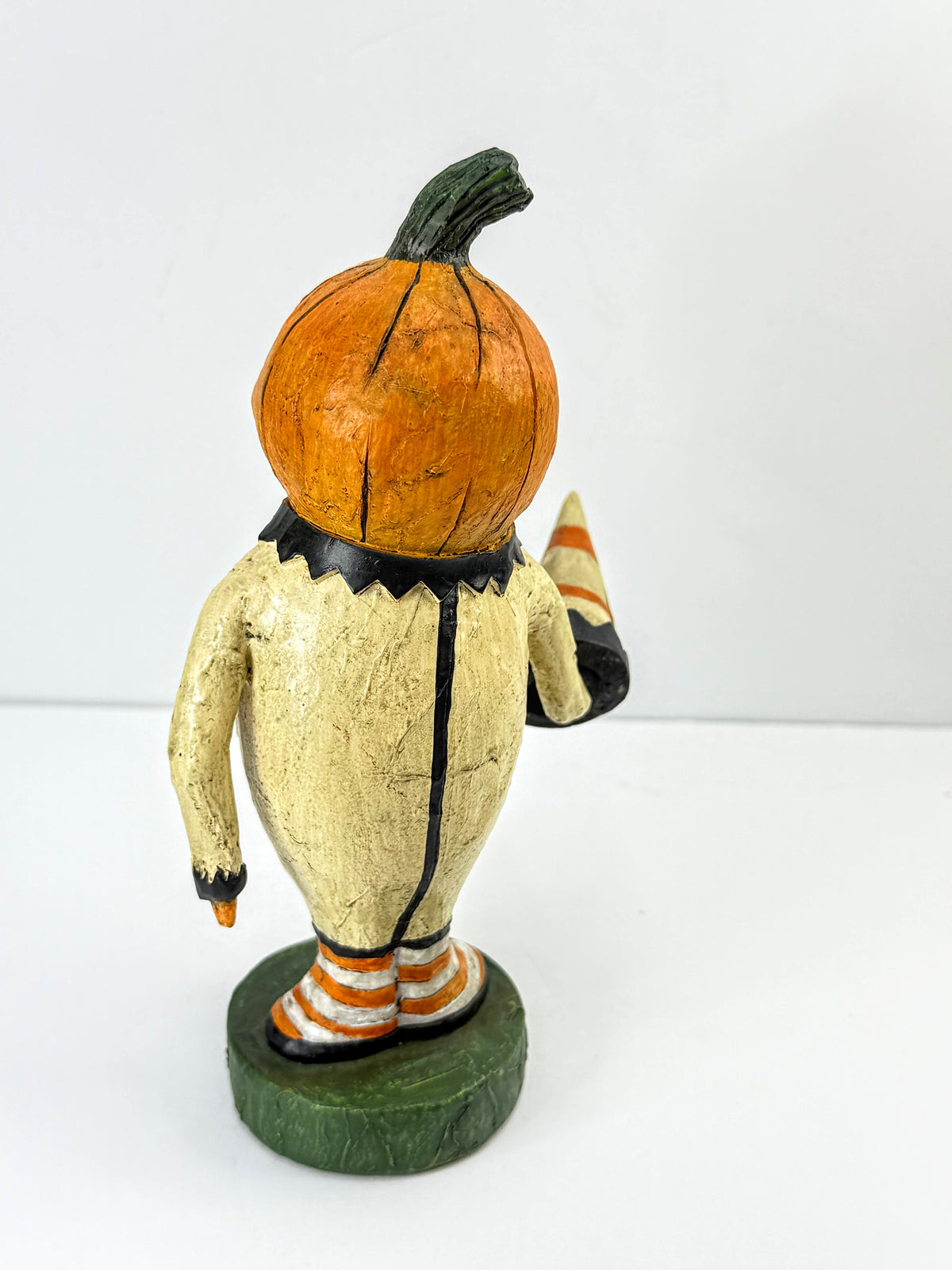 Retired Lori Mitchell Halloween Pumpkin Scarecrow Clown Figurine Mint A1286