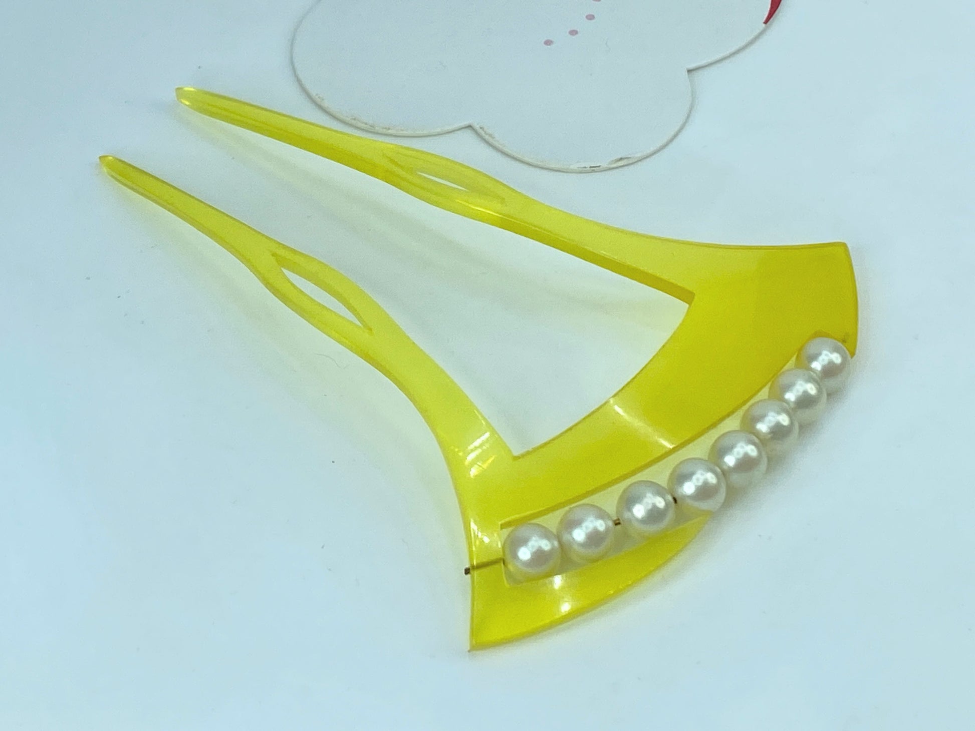 Kanzashi kimono Hair stick yellow resin faux pearls GS403