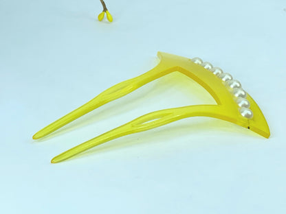 Kanzashi kimono Hair stick yellow resin faux pearls GS403