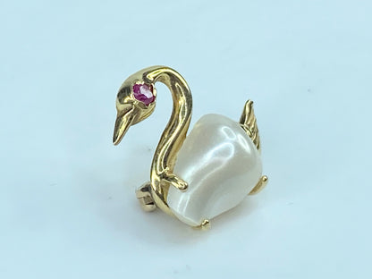 c1940's Baroque Pearl Swan Pin 14K Gold Ruby Eye pin