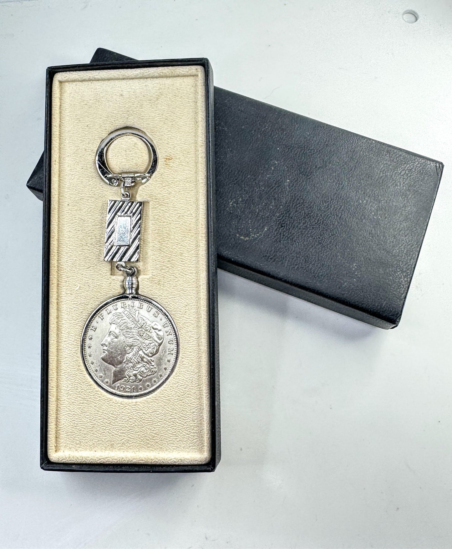 Vintage Swank Genuine 1921 Morgan Silver Dollar Keychain with Box SS347