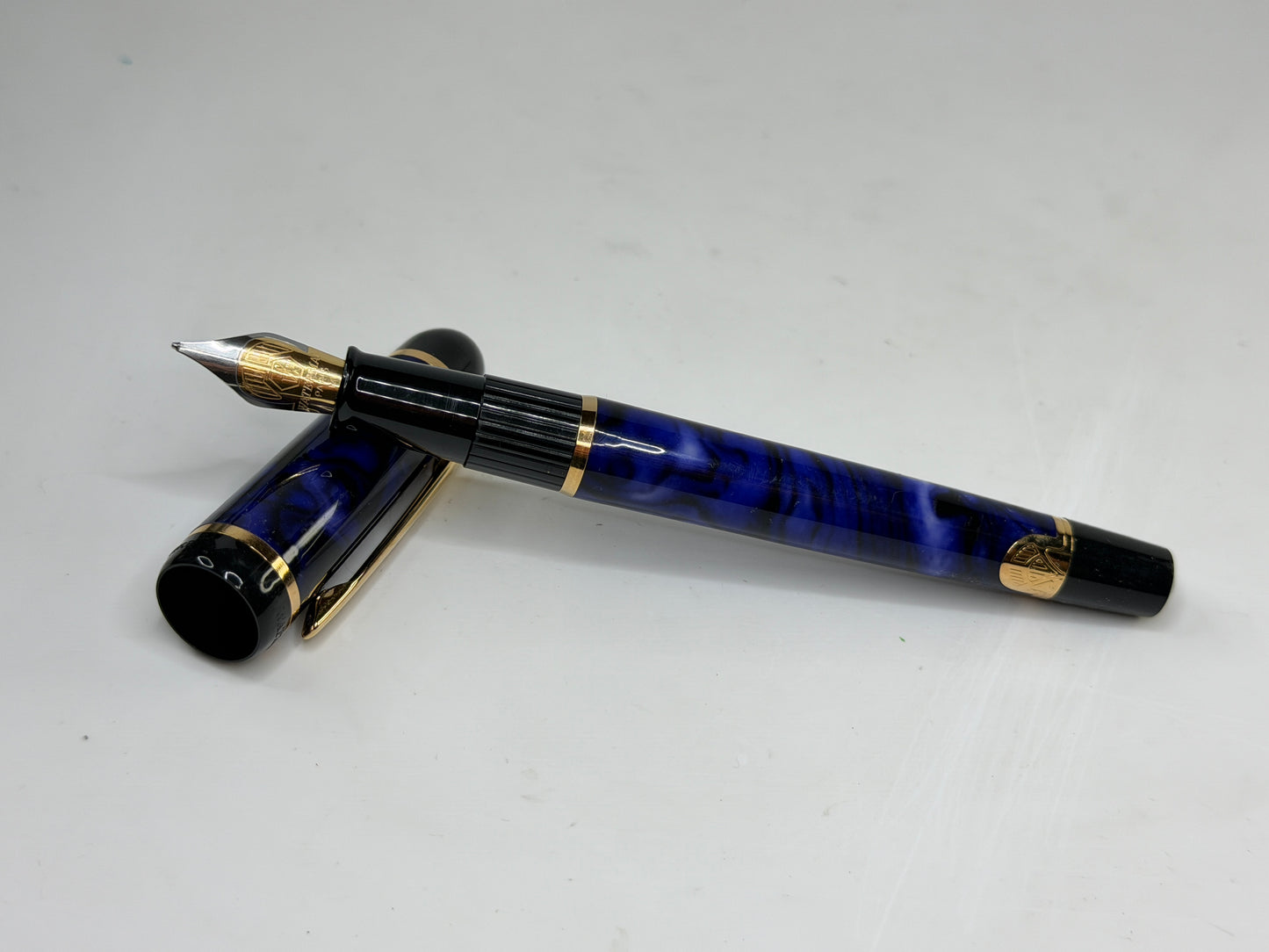 Vintage Waterman Fountain Pen Blue Marble Gold Trim Medium Nib SS290