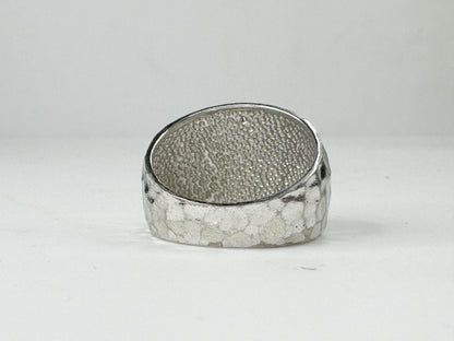 Hand hammered sterling silver wide ring band s7 6.1g JR9461