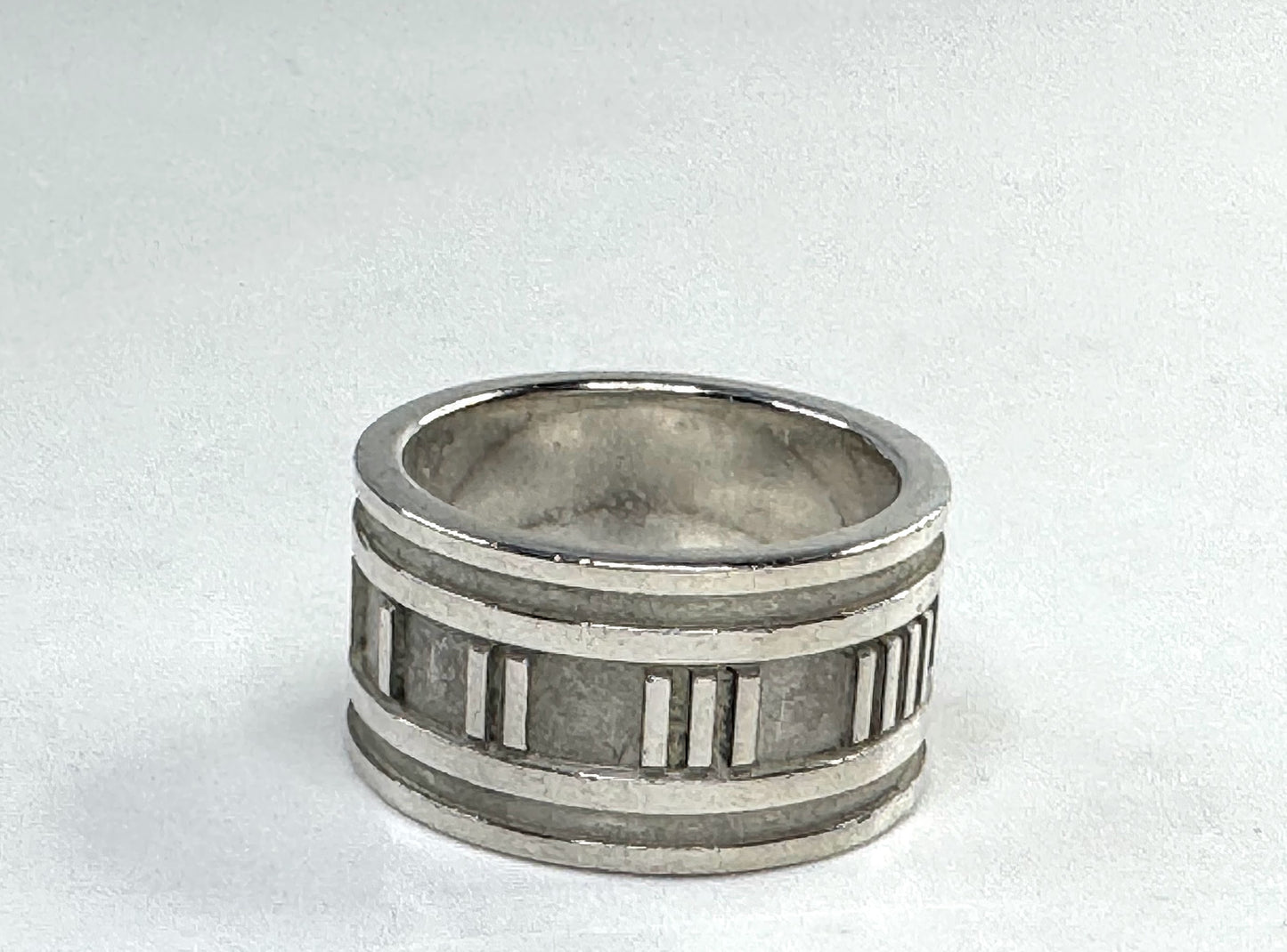 Vintage Tiffany & Co Atlas Sterling Silver Wide Band Ring JR1631