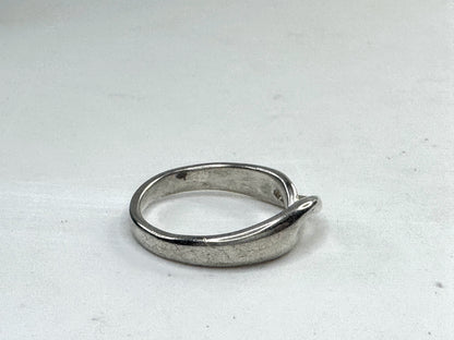 Vintage Tiffany & Co Sterling Silver Infinity LOVE Knot Ring Pouch s6.5 JR1632