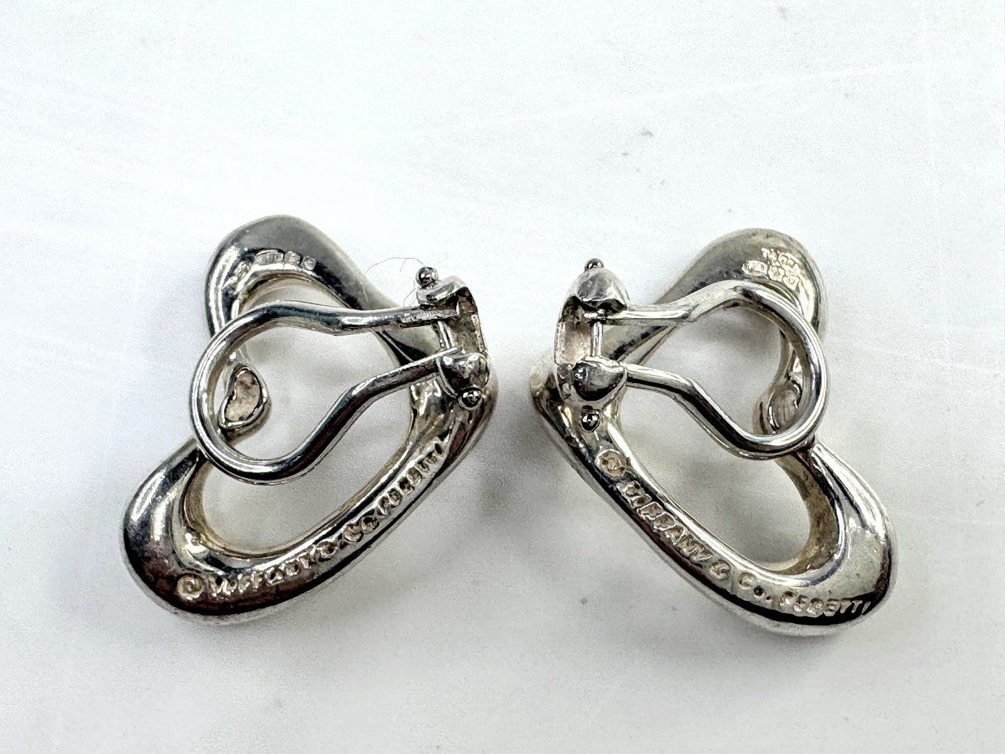 Vintage Tiffany & Co Elsa Peretti Open Heart Earrings Sterling Clip on JT1633