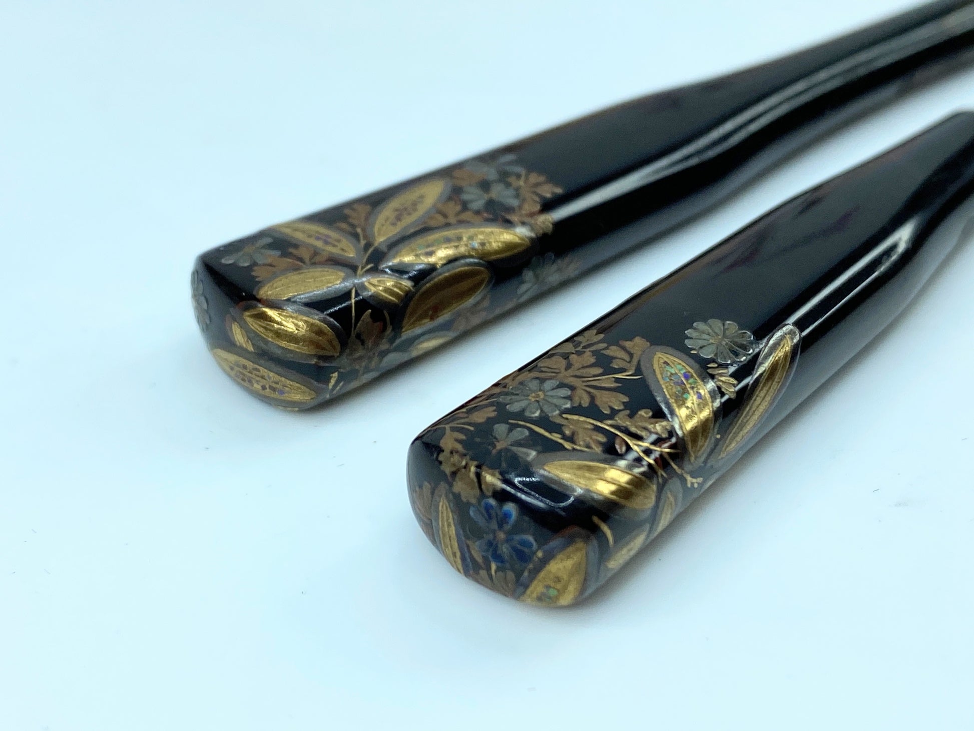 Japanese Lacquer Mother of Pearl Comb - Kingfisher Gold Makie 6.5" 13.5g GS501