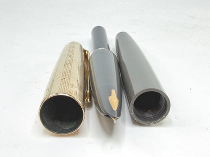 Vintage Parker Fountain Pen Gray Barrel Gold Cap Fine Nib SS295