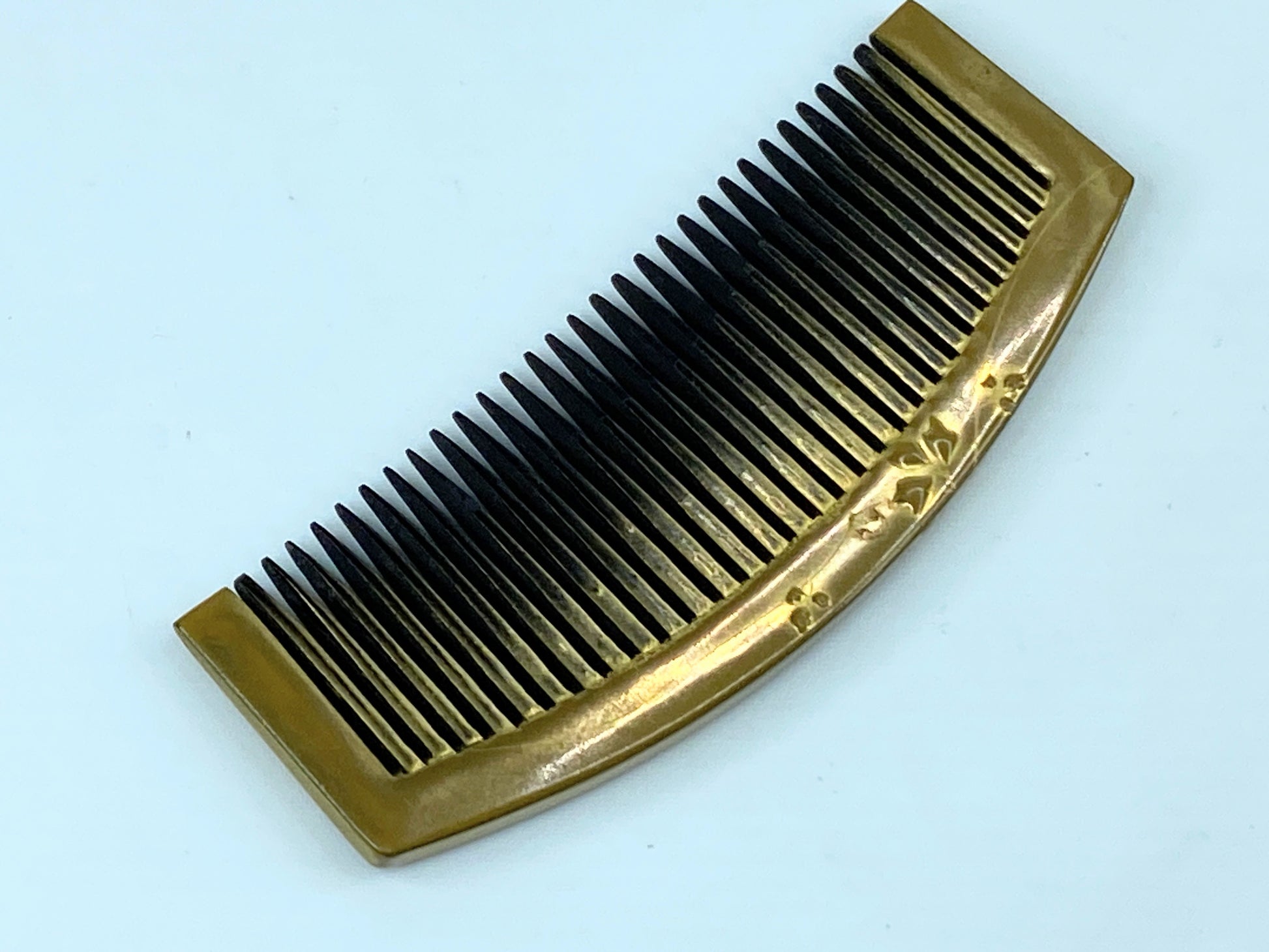 Art Deco Japanese Geisha Comb Kushi Kanzashi Gold Makie Floral embossed GS503